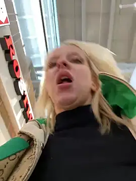 LikaCat online show from February 2025 07:11:01 AM