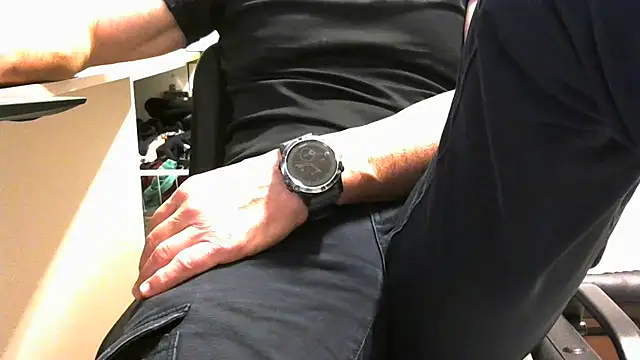 bycho online show from October 2025 10:19:02 AM