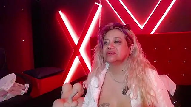 Snapshot of Natasha_699 chatting on October 2025 09:52:01 AM Natasha 699 online show from October 2025 09:52:01 AM