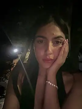 MarianaBenz online show from February 2025 02:45:02 AM