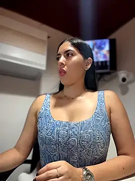 MarianaBenz online show from May 2026 12:16:02 AM