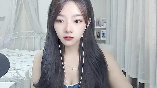 Snapshot of Jenny-Z chatting on June 2026 01:47:02 AM Jenny-Z online show from June 2026 01:47:02 AM