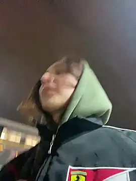 QuitieLia online show from January 2025 03:21:01 PM