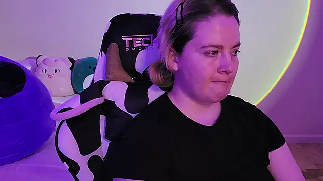 InternetFairy XO online show from December 2024 06:15:02 PM