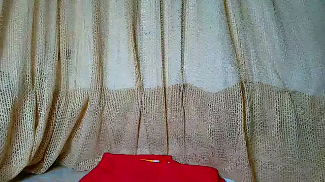 luciana daza online show from December 2024 02:03:02 AM