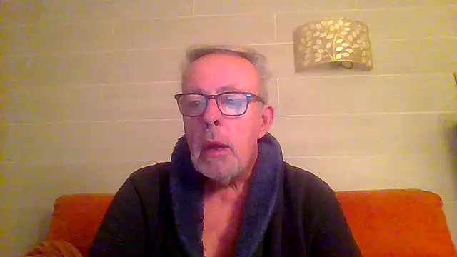 tuggy59 online show from February 2026 04:52:01 AM