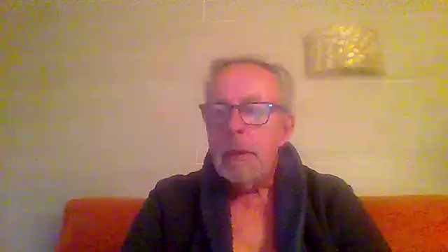 tuggy59 online show from April 2026 05:49:02 AM