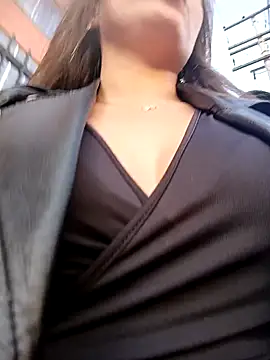 marena saenz online show from December 2024 09:45:02 PM