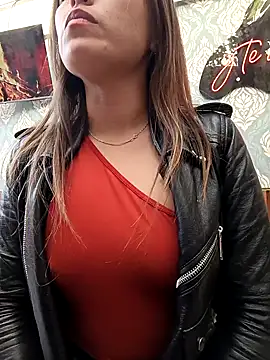 marena saenz online show from January 2025 10:21:01 PM