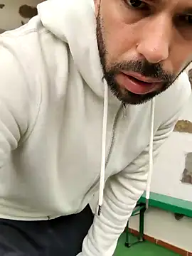 Jeniffer Jarvis online show from February 2025 01:06:01 PM