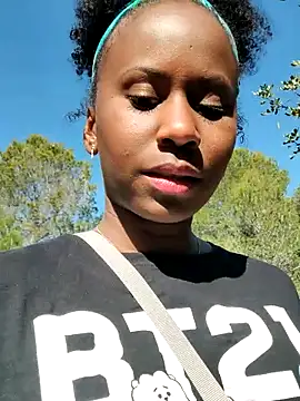 Jeniffer Jarvis online show from February 2026 11:42:02 AM