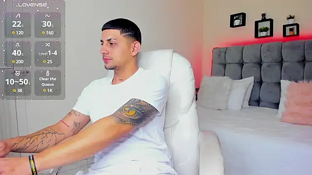 Alex cute77 online show from February 2025 12:14:02 PM