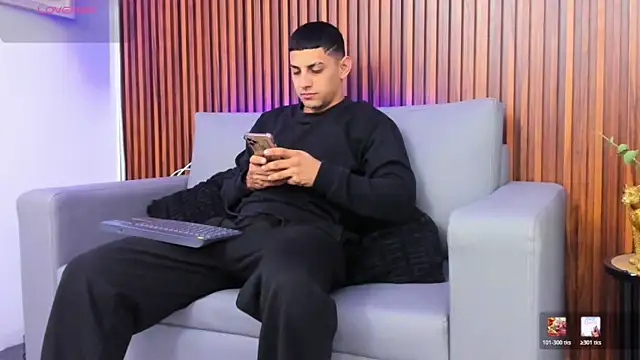 Alex cute77 online show from March 2026 12:55:01 PM