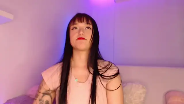 Gloomydoll online show from December 2024 04:06:01 PM