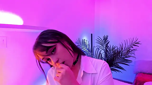 Gloomydoll online show from January 2026 06:24:01 PM