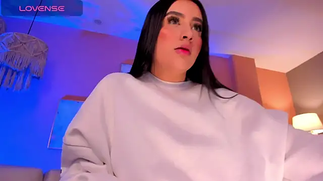 Snapshot of LindseyMoss chatting on January 2025 04:10:01 AM LindseyMoss online show from January 2025 04:10:01 AM