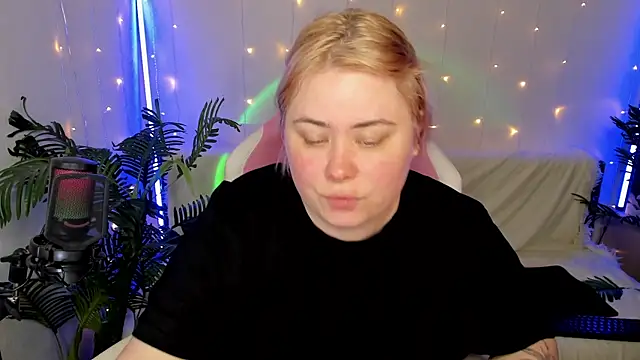 Akemi BBW online show from January 2025 06:00:01 PM