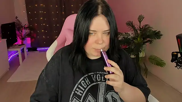 Akemi BBW online show from October 2025 04:37:02 PM