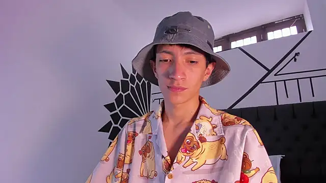 DereckCooperr online show from February 2025 08:26:02 PM