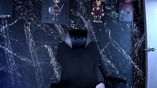 DereckCooperr online show from December 2025 09:09:02 PM