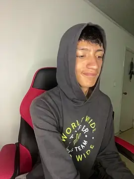 DereckCooperr online show from February 2026 04:17:02 AM