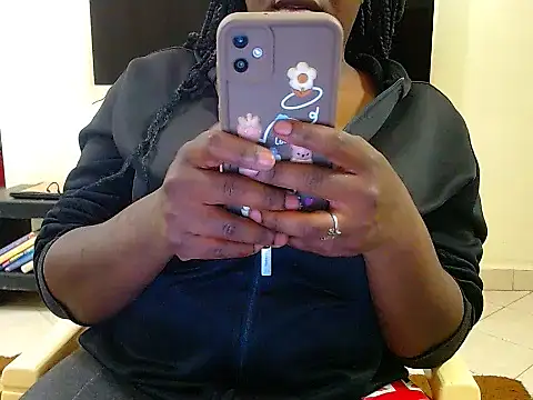 Snapshot of sunnylovexp chatting on May 2026 05:07:02 PM sunnylovexp online show from May 2026 05:07:02 PM