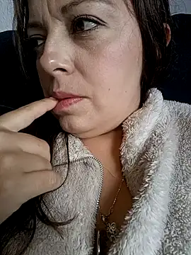 seherlatin online show from October 2025 05:12:01 PM