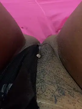 MariaLorenaah online show from March 2025 04:22:01 PM