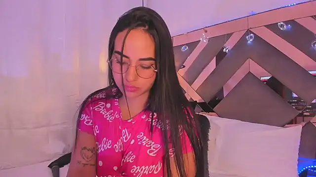 anniesweet02 online show from March 2025 01:48:01 AM