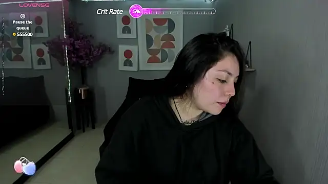 Isa reel online show from March 2025 01:02:01 PM