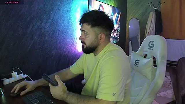 Eduu2322 online show from April 2026 09:52:01 PM