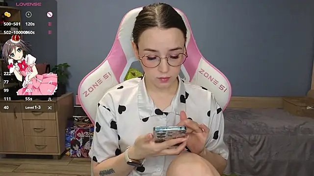 Sweet frosti online show from December 2024 03:12:01 AM