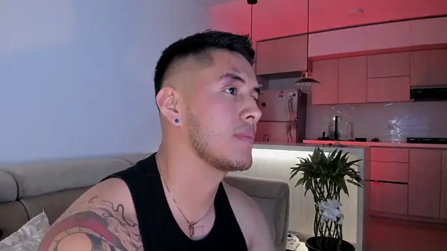 Chriskyle  online show from January 2025 10:05:02 AM