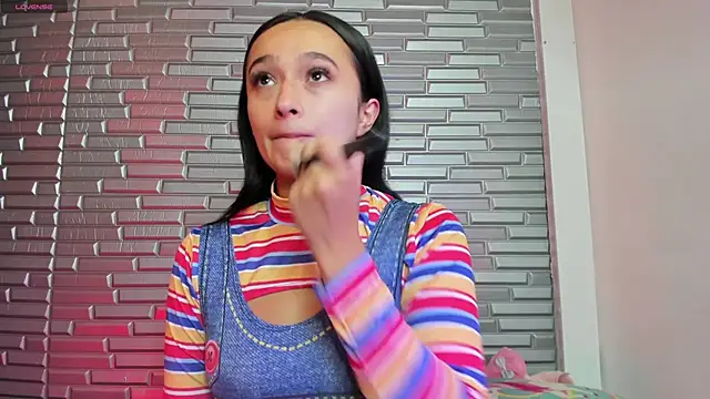 Snapshot of issagarcia chatting on December 2024 02:00:01 PM issagarcia online show from December 2024 02:00:01 PM