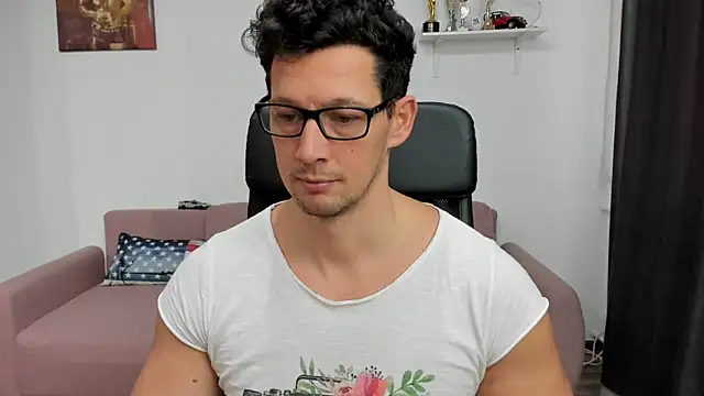 BrutusK08 online show from January 2025 09:45:02 AM