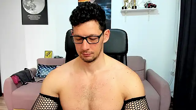 BrutusK08 online show from March 2026 07:45:02 AM