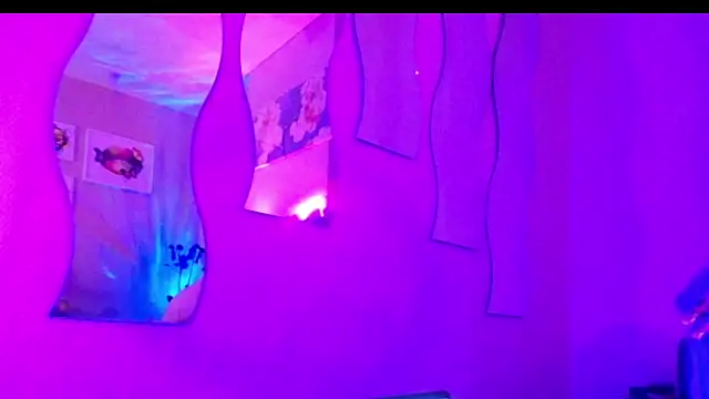 Lia Roxx online show from February 2025 03:32:01 PM