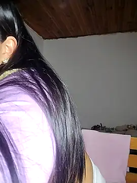 KATYGONZALEZ online show from May 2026 11:45:02 PM