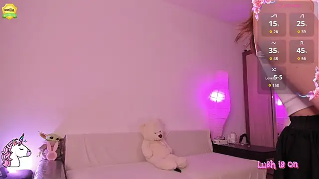 EvaUniporn online show from March 2026 06:46:01 PM