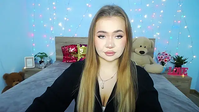 StacyYellig online show from January 2025 08:04:01 PM