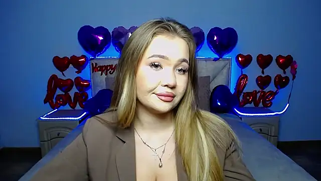 StacyYellig online show from February 2025 07:10:01 PM