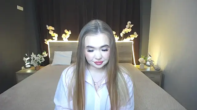 Snapshot of StacyYellig chatting on April 2026 07:49:02 PM StacyYellig online show from April 2026 07:49:02 PM