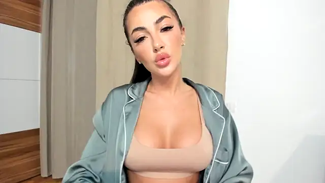 iamjoyxs1 online show from September 2025 11:39:02 PM