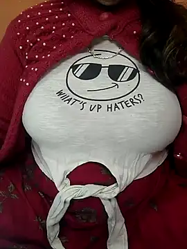 CUTE SOPHIA- online show from December 2024 07:00:02 PM