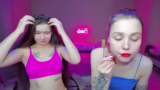 HelloRoxy online show from January 2025 07:39:02 PM