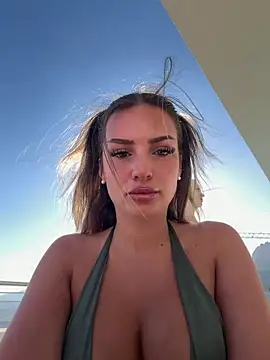 EvieEvans online show from June 2026 05:24:02 PM