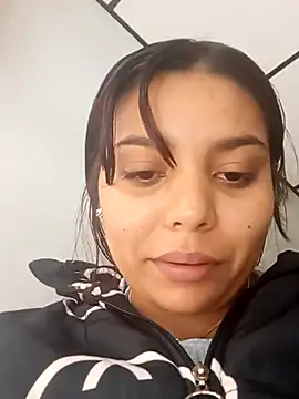 Snapshot of stefanie010 chatting on December 2024 07:32:02 PM stefanie010 online show from December 2024 07:32:02 PM