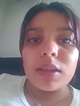 Snapshot of stefanie010 chatting on January 2025 06:39:01 PM stefanie010 online show from January 2025 06:39:01 PM