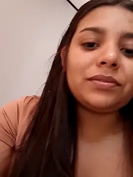 Snapshot of stefanie010 chatting on December 2025 04:58:02 PM stefanie010 online show from December 2025 04:58:02 PM