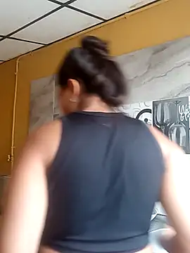 Snapshot of stefanie010 chatting on February 2026 06:58:02 PM stefanie010 online show from February 2026 06:58:02 PM